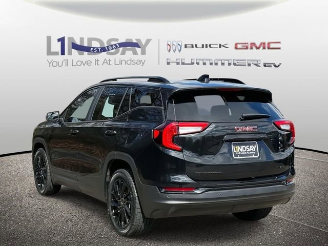 Certified 2023 GMC Terrain SLE w/ Driver Convenience Package image 4