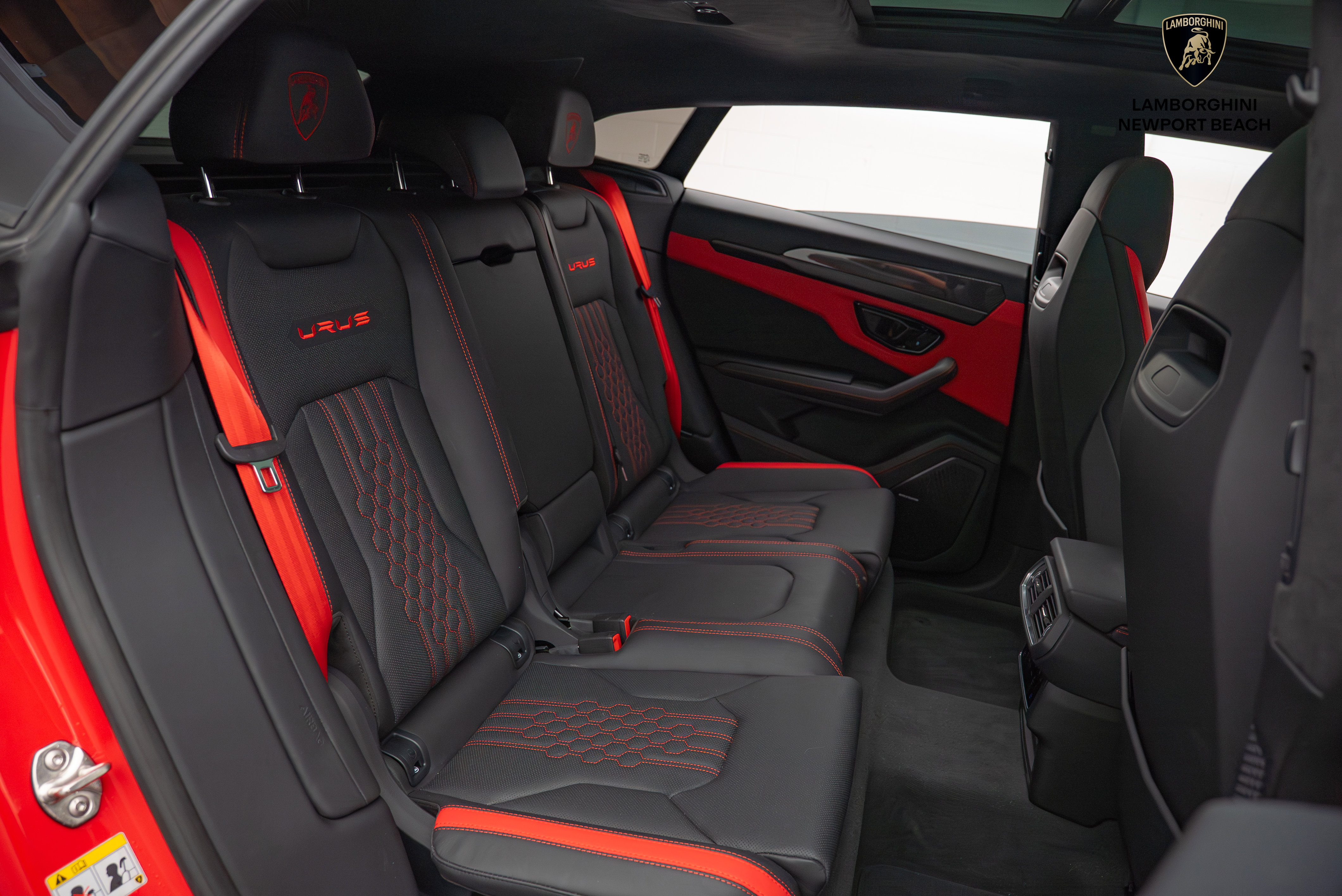 Used 2024 Lamborghini Urus S image 25