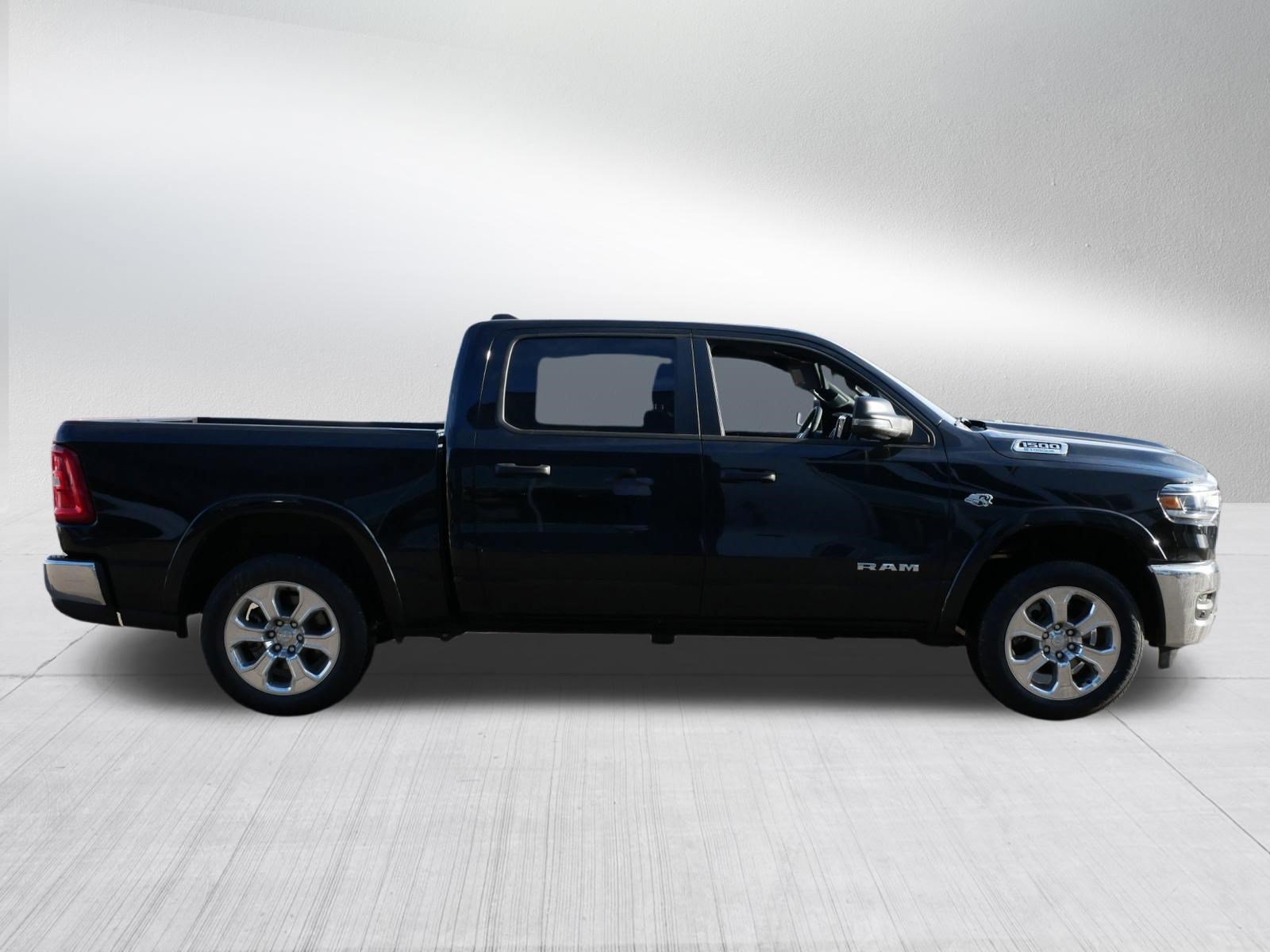 Used 2026 RAM 1500 Big Horn AWD/4WD image 8