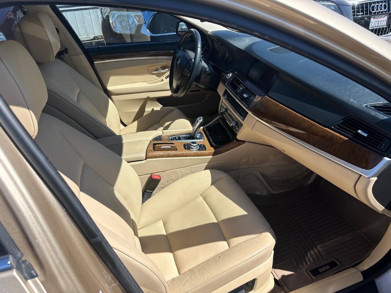 Used 2011 BMW 528i Sedan RWD image 18