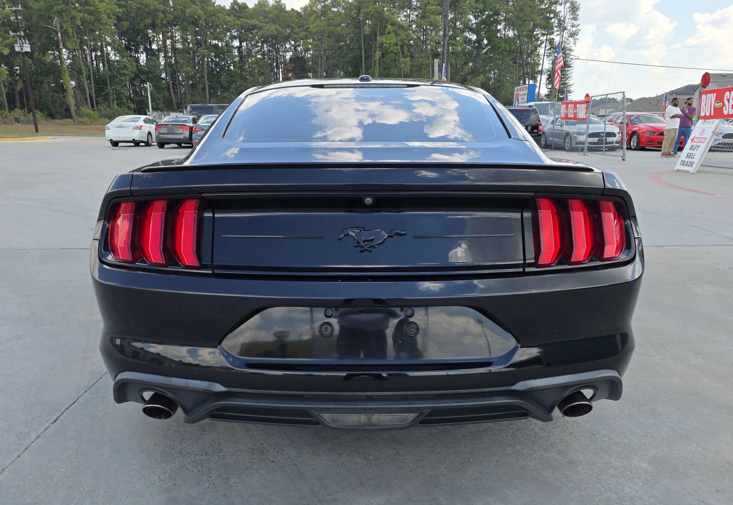 Used 2019 Ford Mustang Coupe w/ Black Accent Package image 15