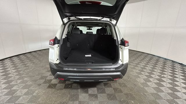 Used 2023 Nissan Rogue SL AWD/4WD image 27