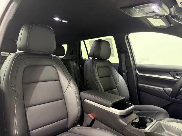 New 2026 GMC Terrain Elevation w/ Elevation Premium Package image 28