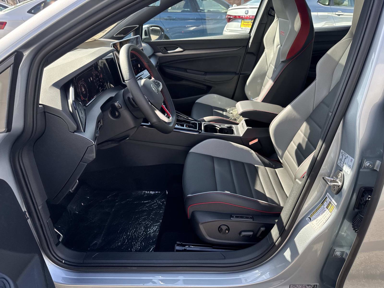 New 2025 Volkswagen GTI SE image 13