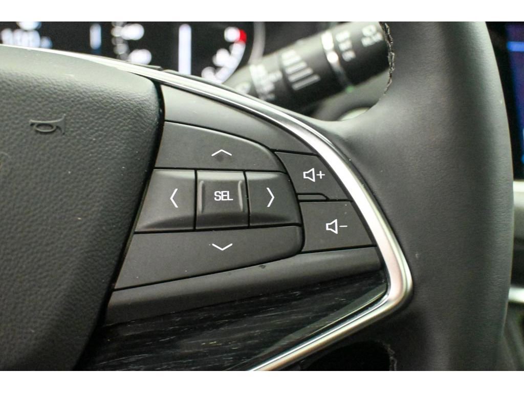 Certified 2025 Cadillac XT5 Premium Luxury image 40