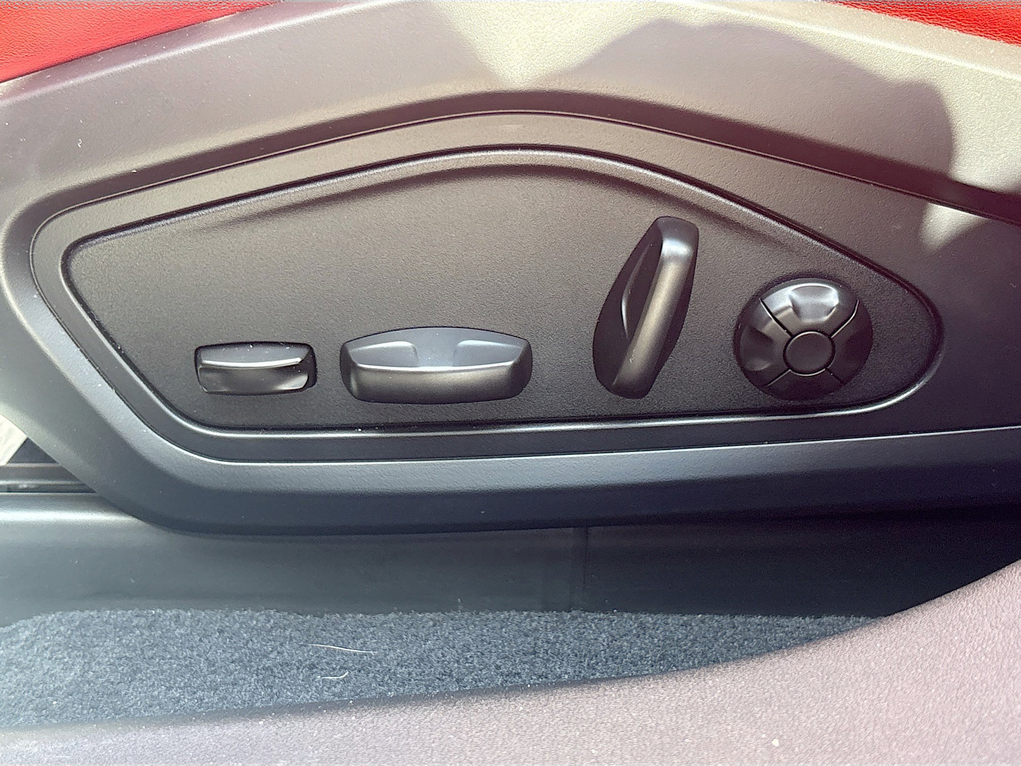 Used 2021 Porsche Taycan 4S image 20