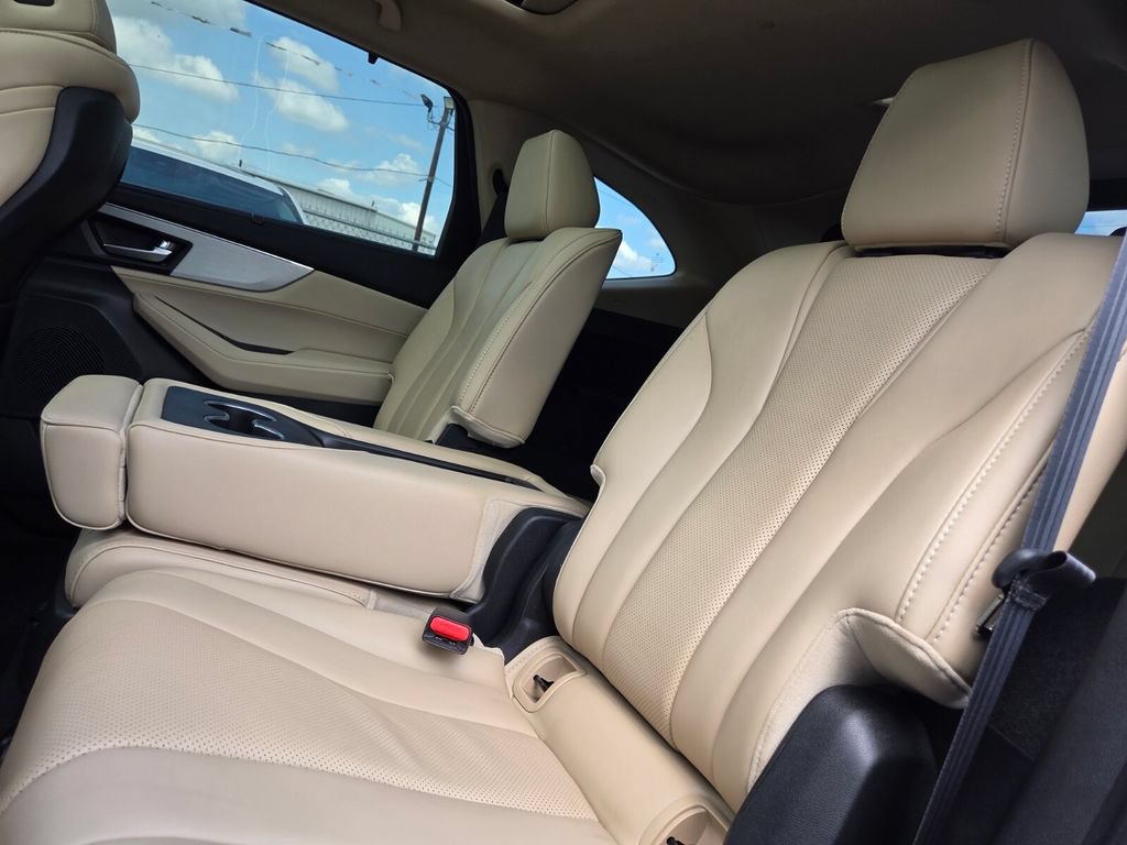 Certified 2023 Acura MDX w/ Technology Package FWD image 26