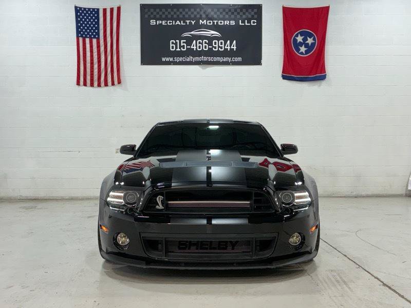 Used 2013 Ford Mustang Shelby GT500 RWD image 2