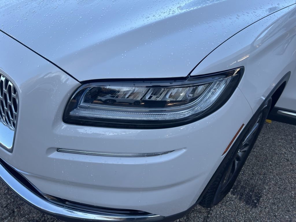 Used 2022 Lincoln Nautilus Reserve image 29