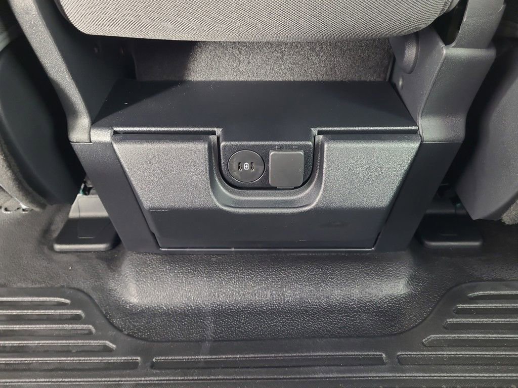 Used 2025 Ford F250 XL w/ FX4 Off-Road Package image 16