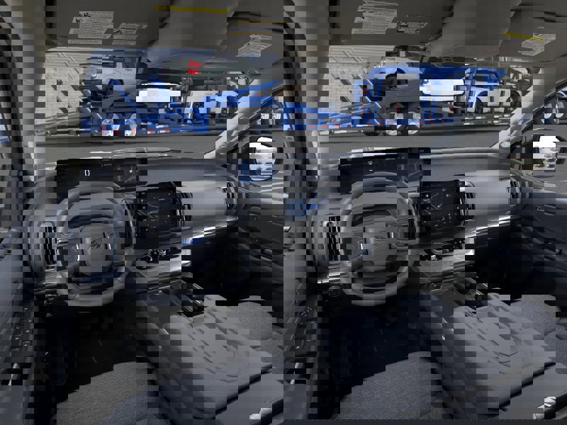 New 2026 Ford Expedition Active image 9