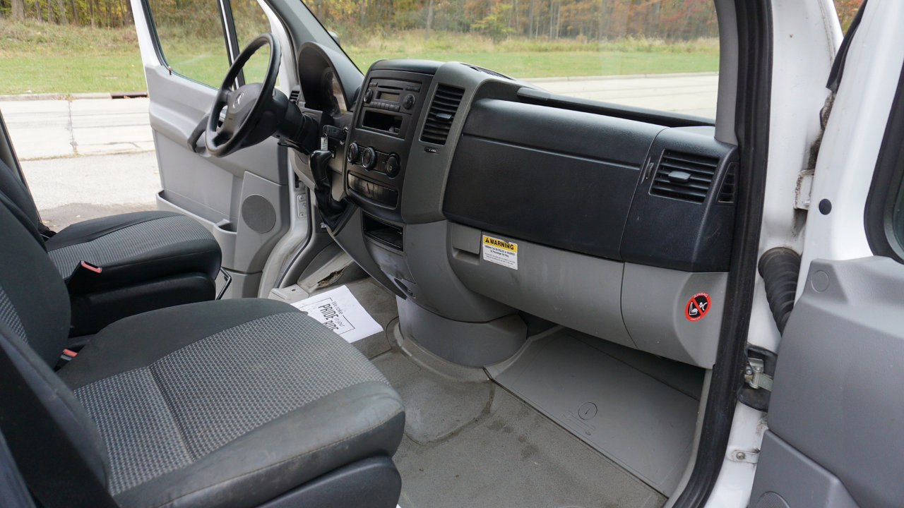 Used 2012 Mercedes-Benz Sprinter 2500 w/ Additional Battery Pkg image 16