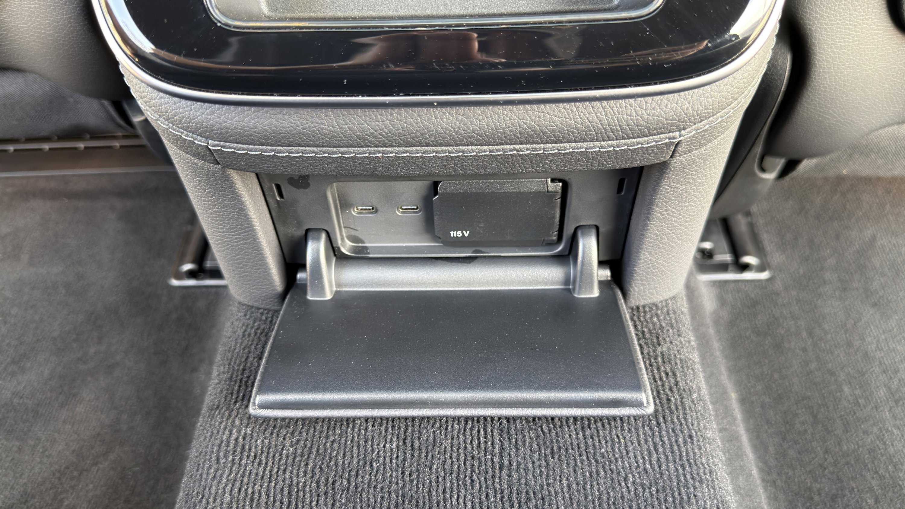 Used 2022 Mercedes-Benz S 500 S 500 w/ AMG Line Package image 30