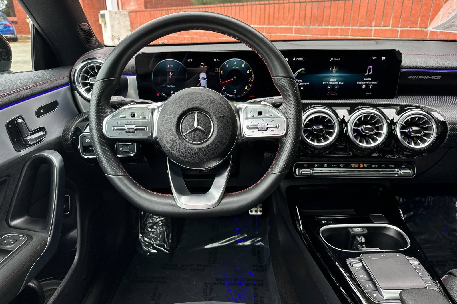 Used 2022 Mercedes-Benz CLA 35 AMG 4MATIC image 17