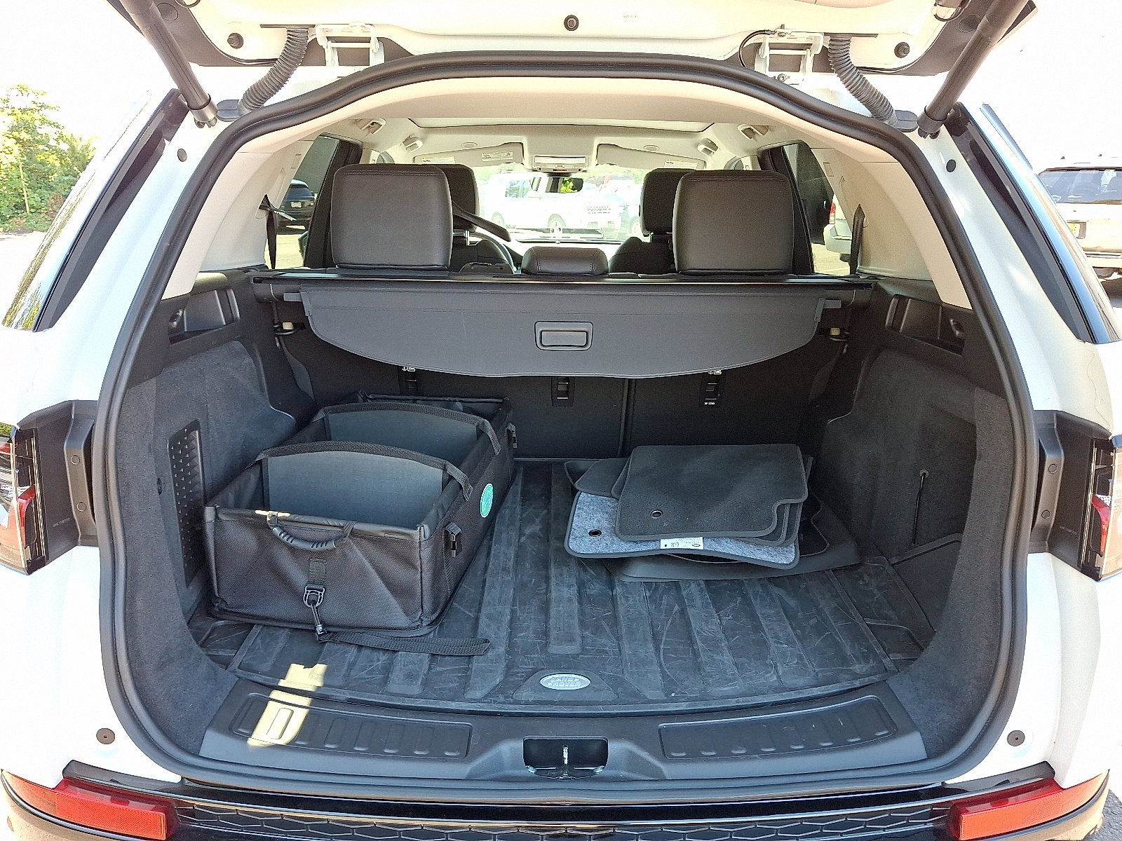 Used 2024 Land Rover Discovery Sport S AWD/4WD image 25