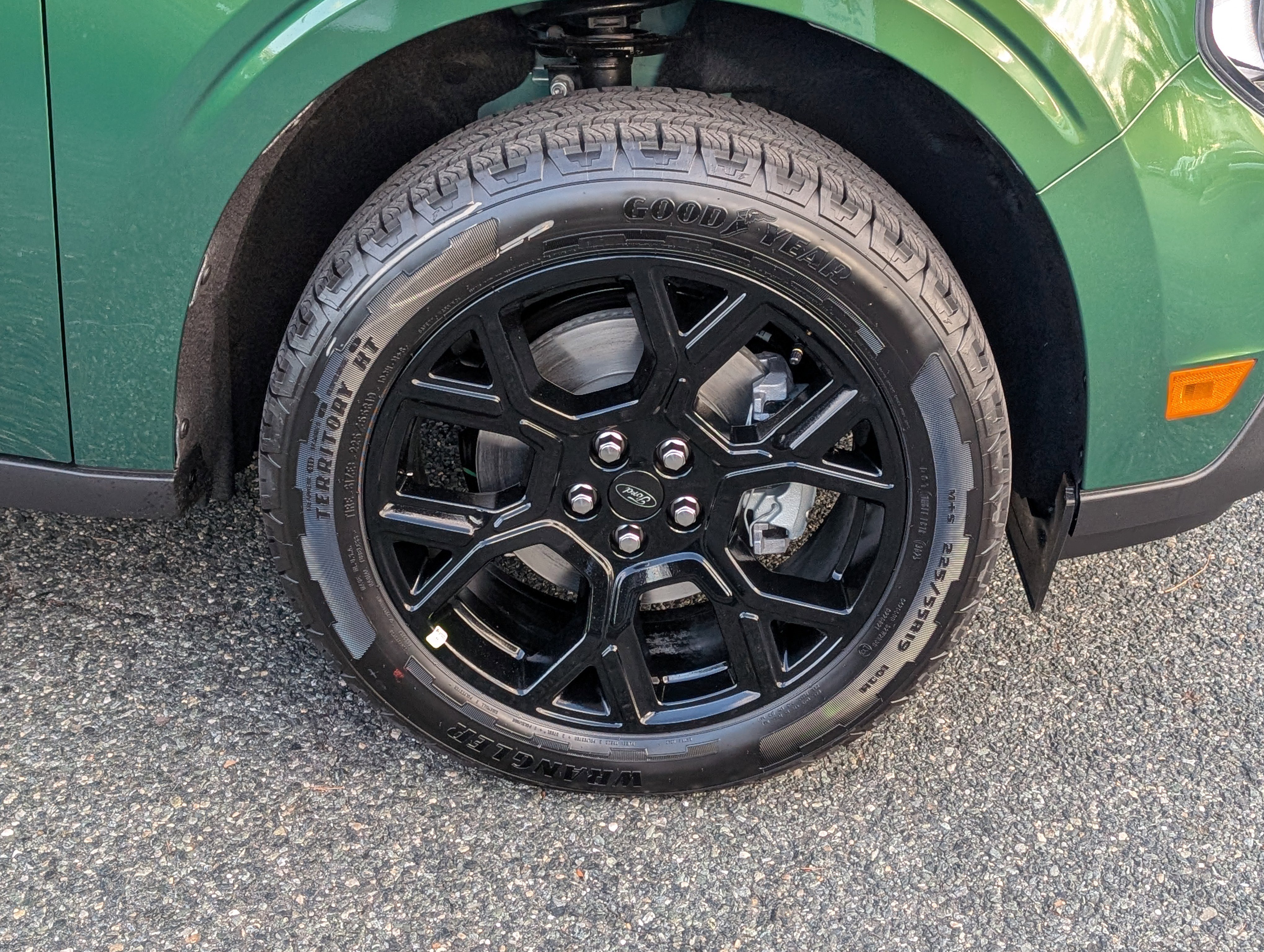 New 2025 Ford Maverick XLT w/ XLT Luxury Package image 5