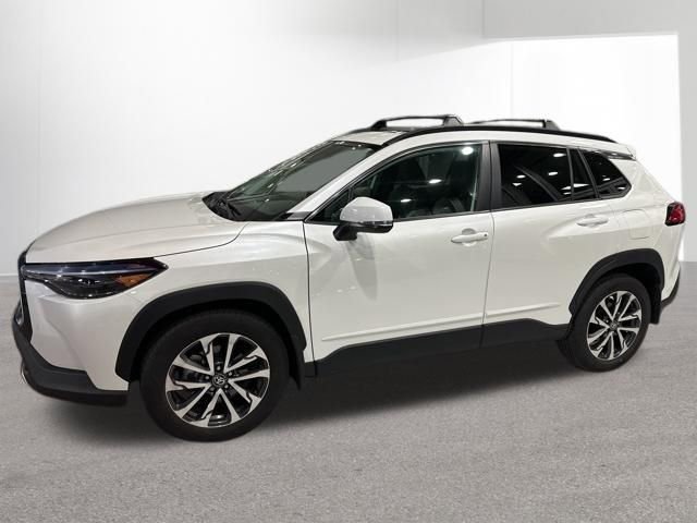 Certified 2023 Toyota Corolla Cross XLE w/ Convenience Package image 7