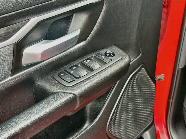 Used 2021 RAM 1500 Big Horn AWD/4WD image 16