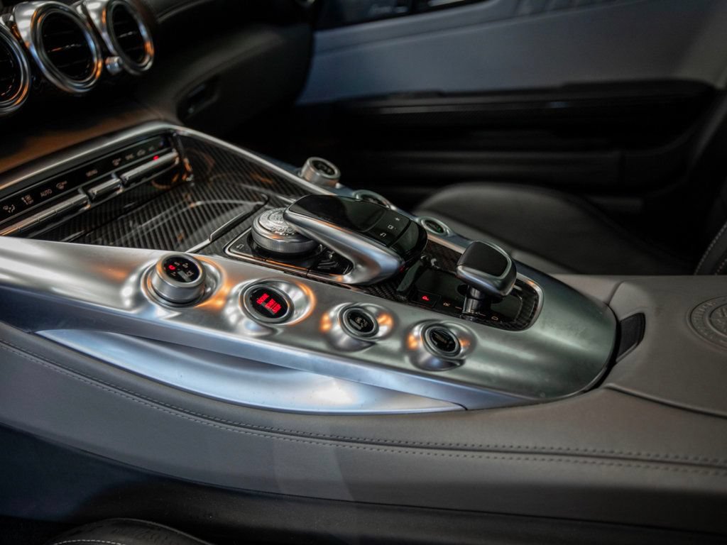 Used 2016 Mercedes-Benz AMG GT S image 31