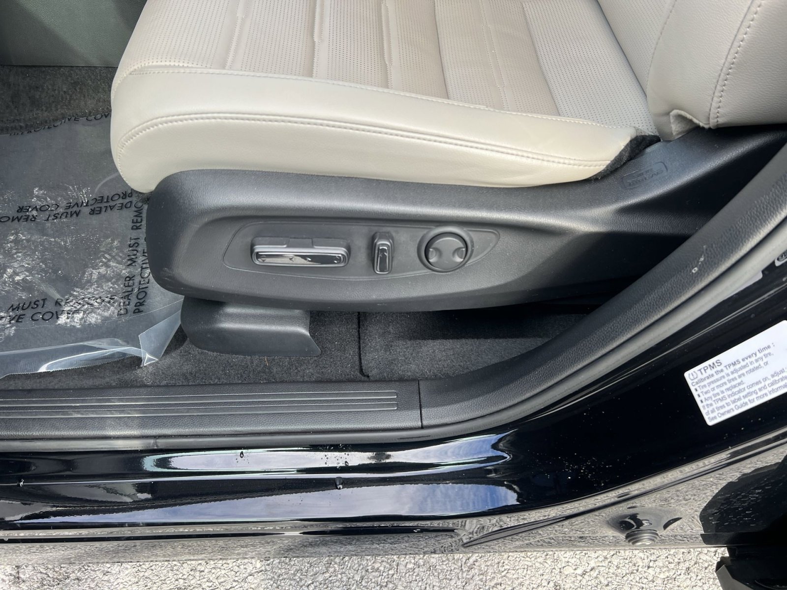 Used 2023 Honda CR-V EX-L image 14