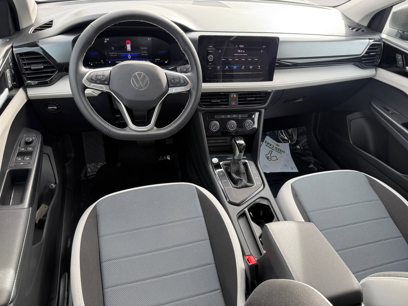 Certified 2025 Volkswagen Taos S FWD image 15