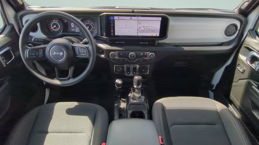 Used 2026 Jeep Wrangler Sport AWD/4WD image 11