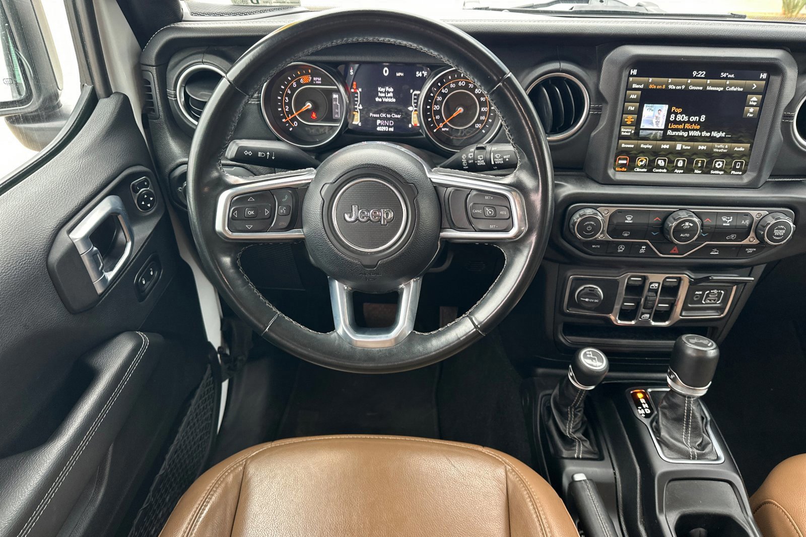 Used 2022 Jeep Wrangler Unlimited Sahara image 14