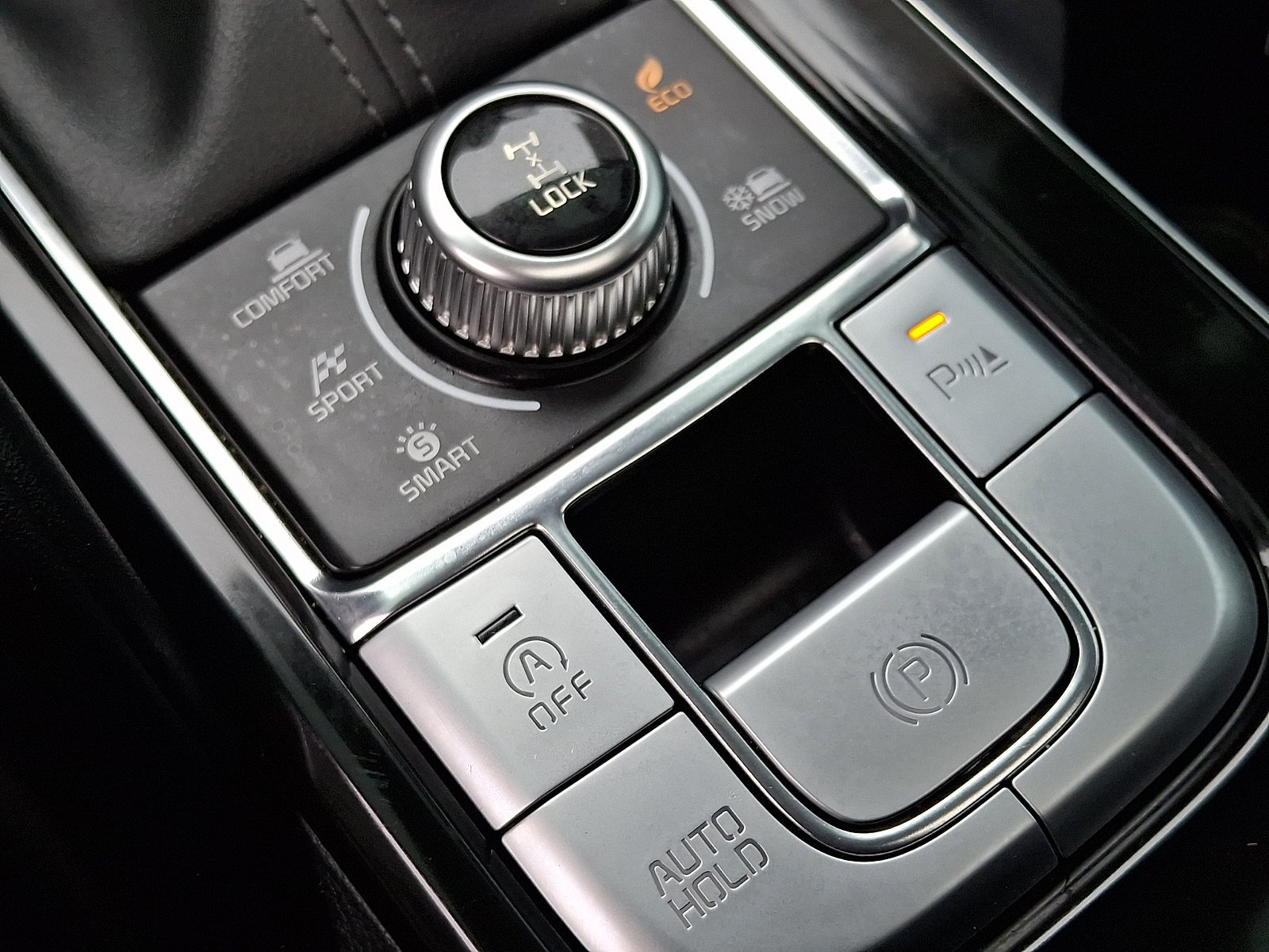 Certified 2024 Kia Telluride S w/ S Sunroof Package AWD/4WD image 24