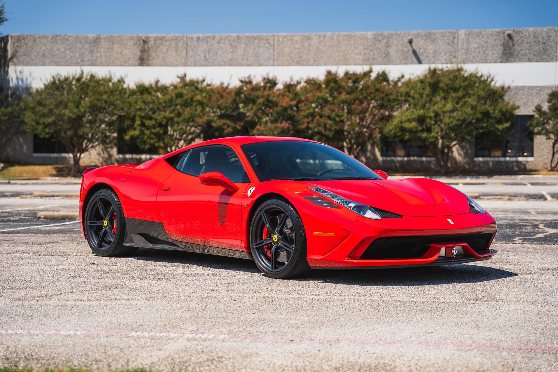 Used 2015 Ferrari 458 Speciale Coupe RWD image 14