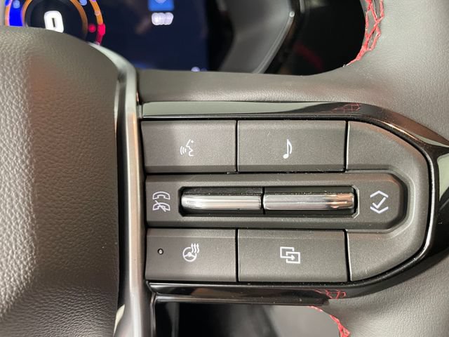 New 2026 Chevrolet Colorado Z71 w/ Technology Package AWD/4WD image 9