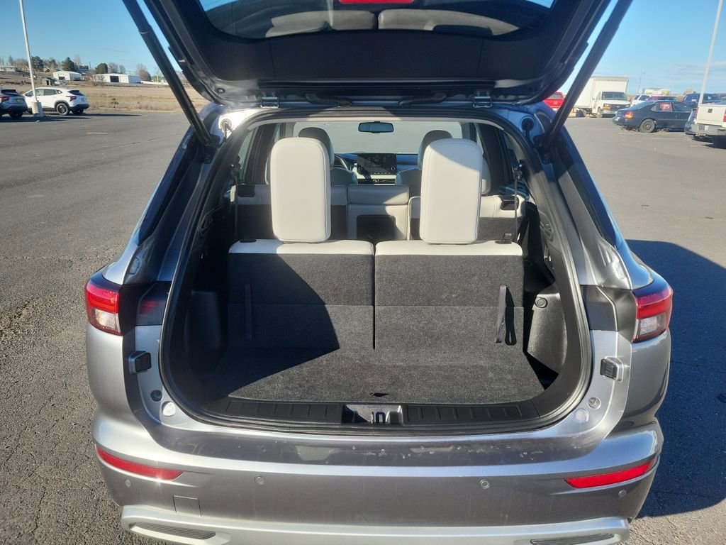 Used 2023 Mitsubishi Outlander SEL image 22