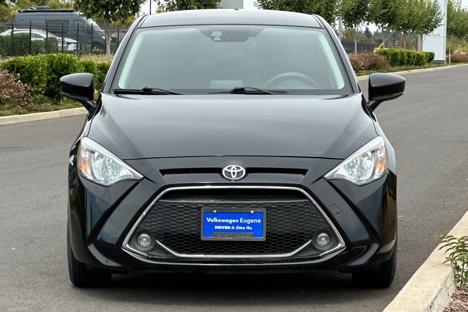 Used 2019 Toyota Yaris LE FWD image 8