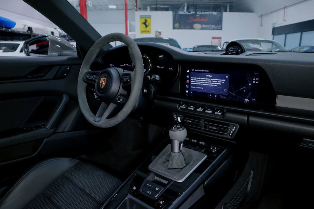 Used 2023 Porsche 911 Carrera T image 29
