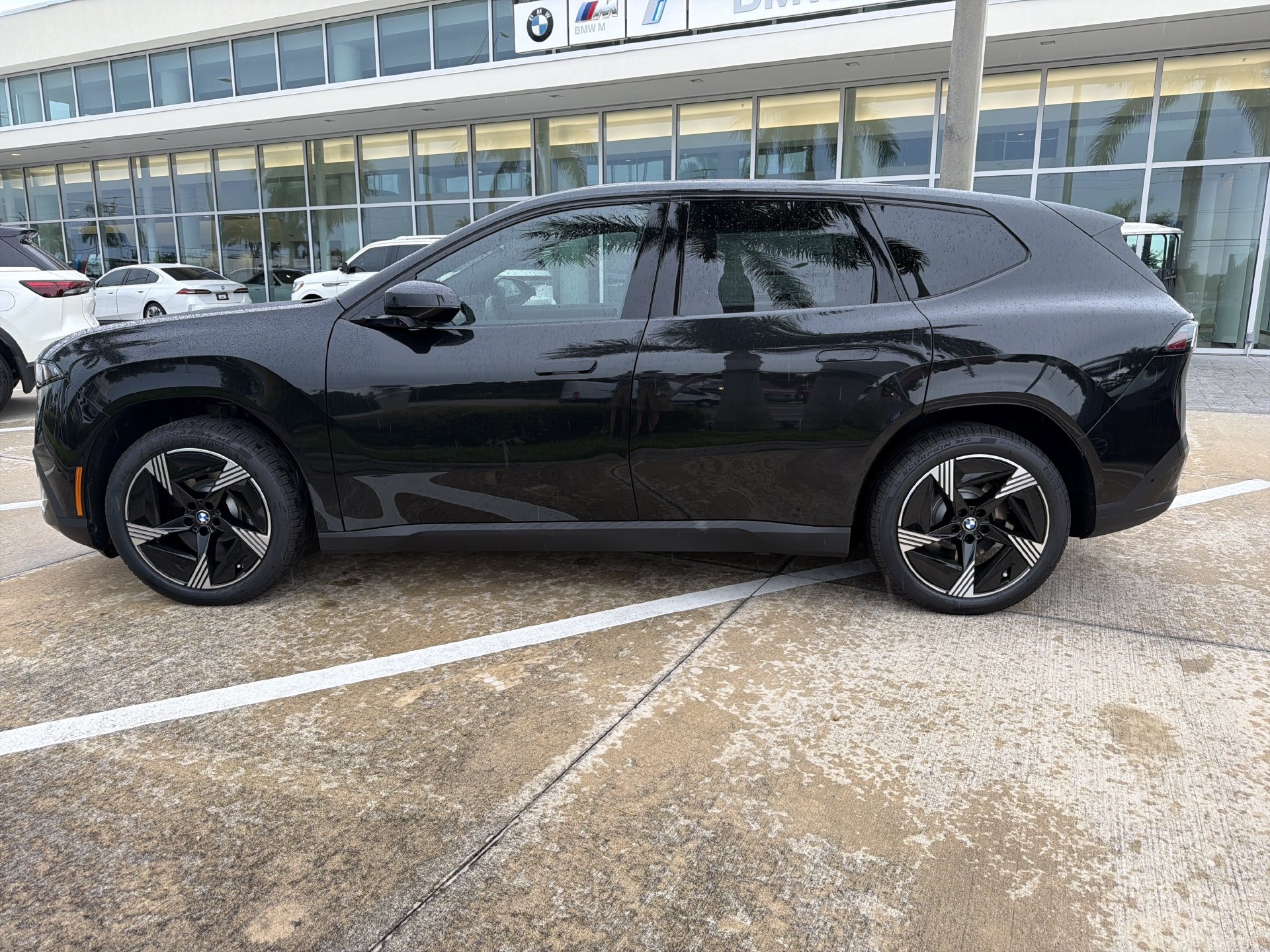 New 2027 BMW iX3 50 xDrive w/ Technology Package AWD/4WD image 7