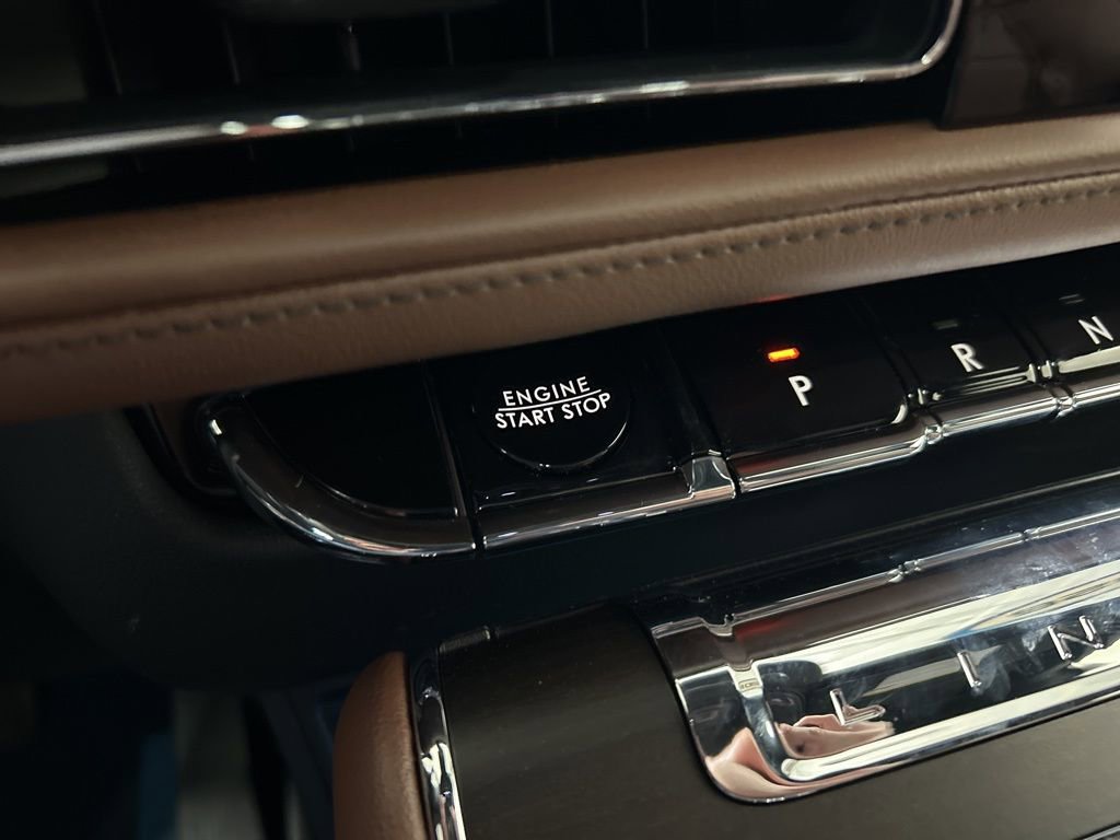 New 2026 Lincoln Aviator Reserve image 16