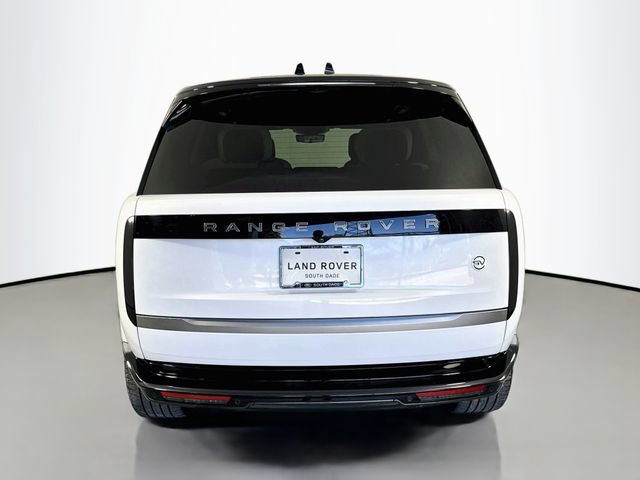 Certified 2025 Land Rover Range Rover SV AWD/4WD image 6