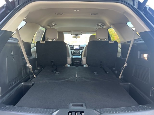 Certified 2023 Ford Explorer XLT w/ Equipment Group 202A image 15