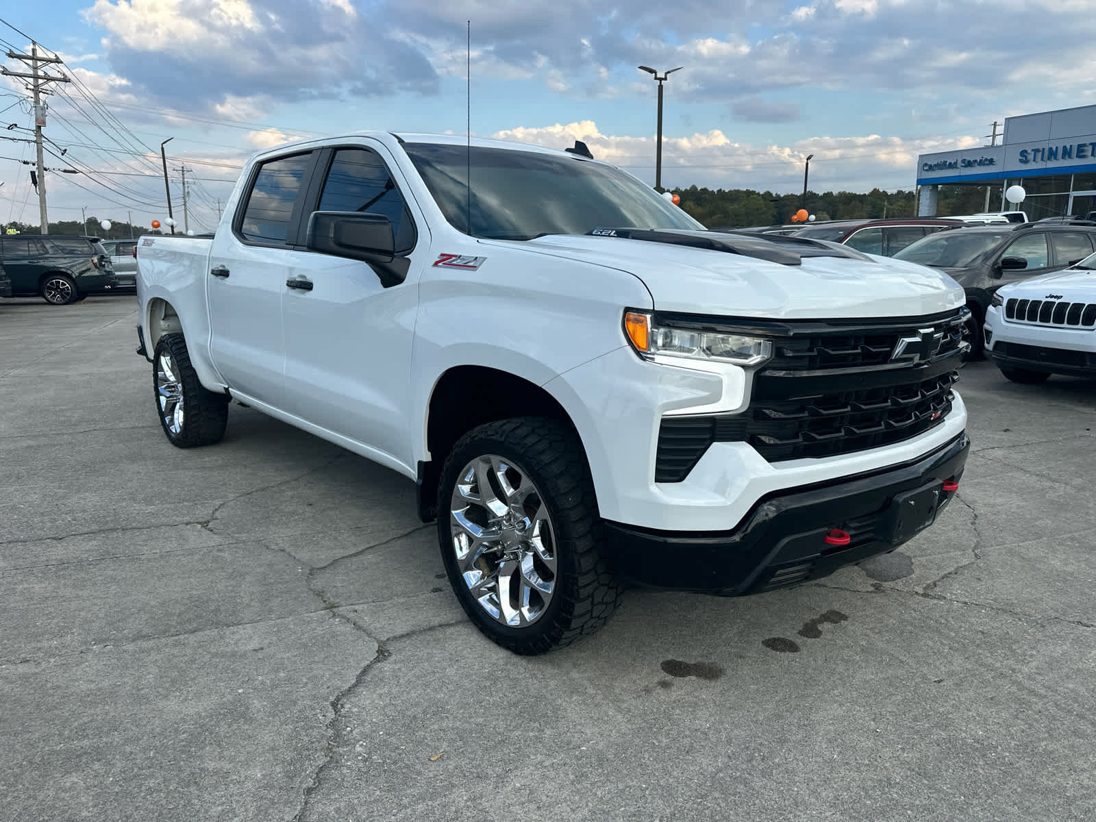 Used 2023 Chevrolet Silverado 1500 LT Trail Boss w/ Convenience Package II