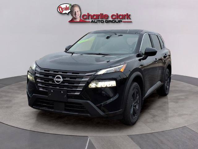 Certified 2026 Nissan Rogue SV FWD image 1