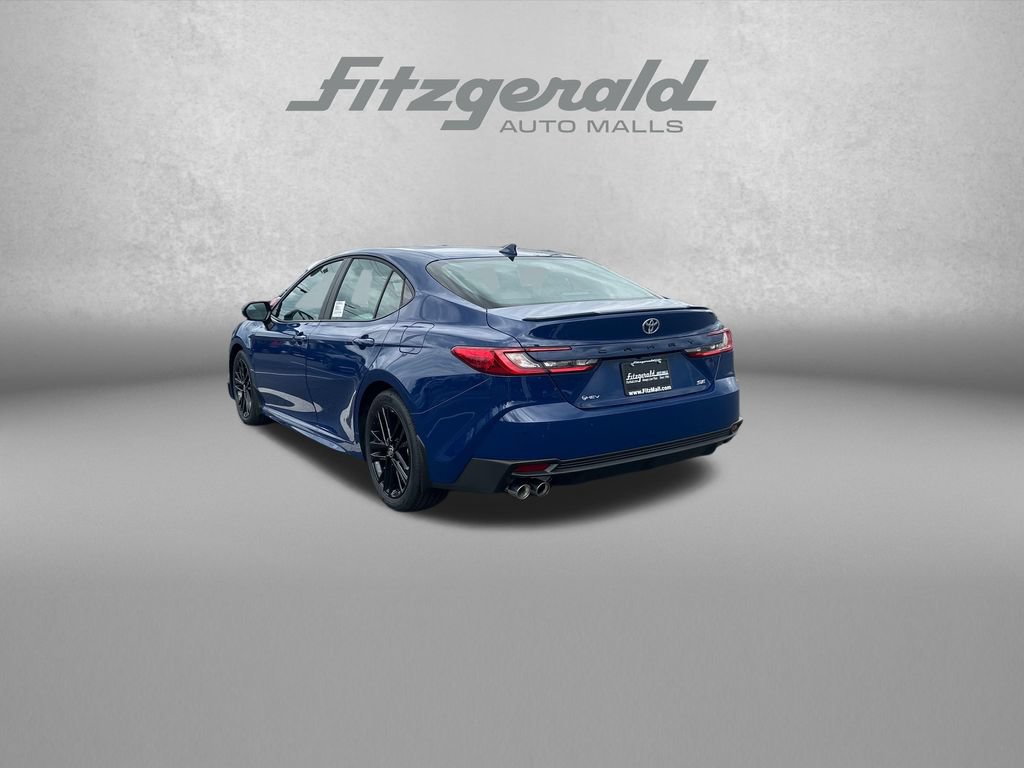 Used 2026 Toyota Camry SE FWD image 6