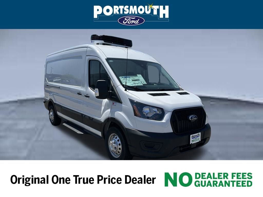New 2025 Ford Transit 250 148 Medium Roof Extended AWD image 30