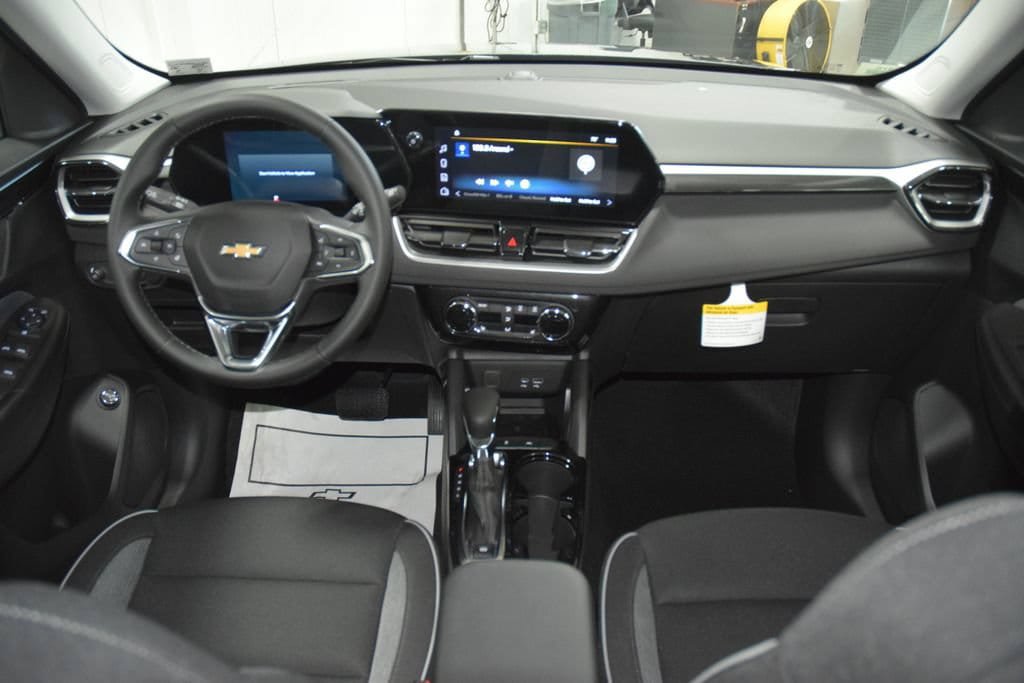 New 2026 Chevrolet TrailBlazer LT w/ Convenience Package FWD image 29