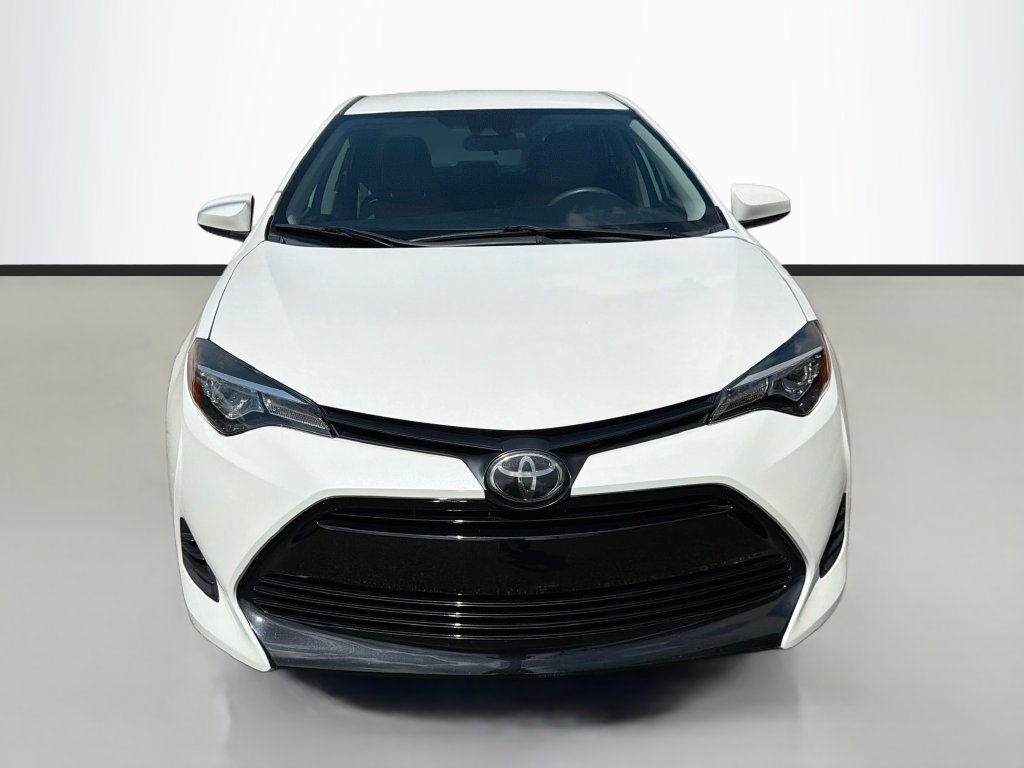 Used 2019 Toyota Corolla LE FWD image 2