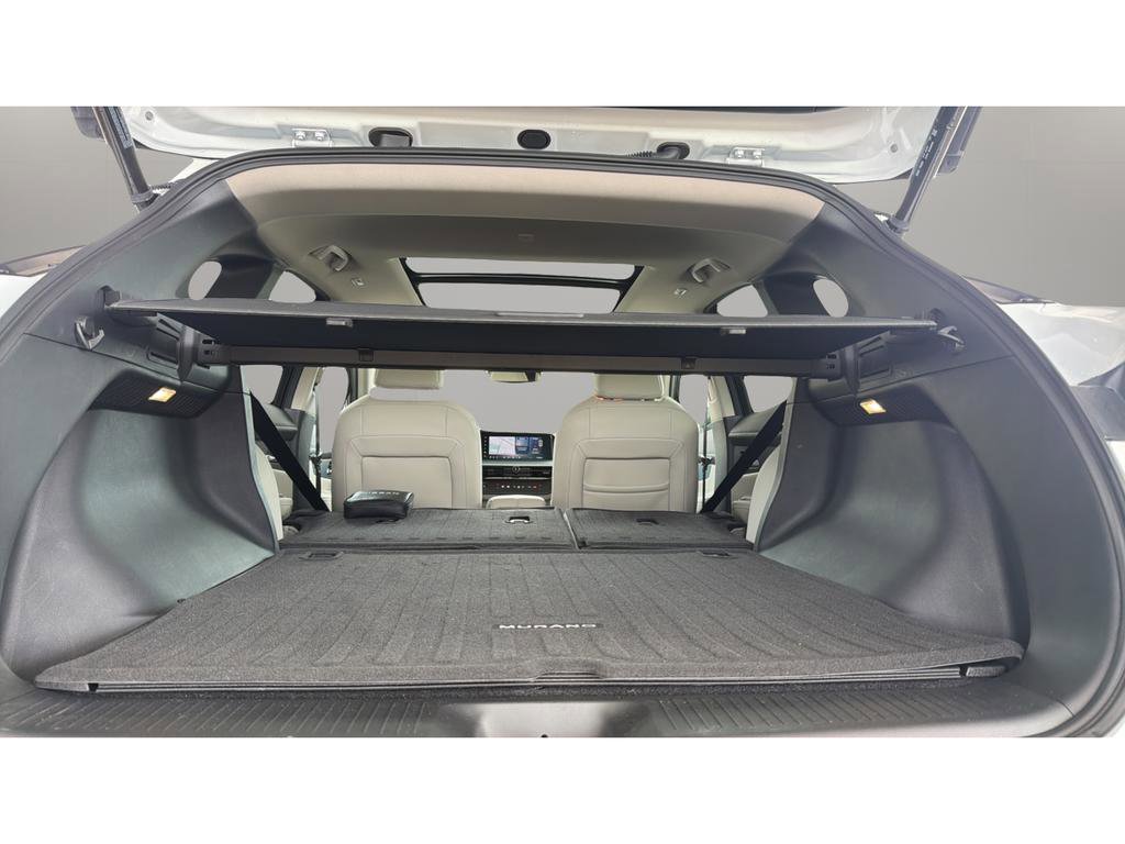 Certified 2025 Nissan Murano SL w/ Cargo Package AWD/4WD image 13