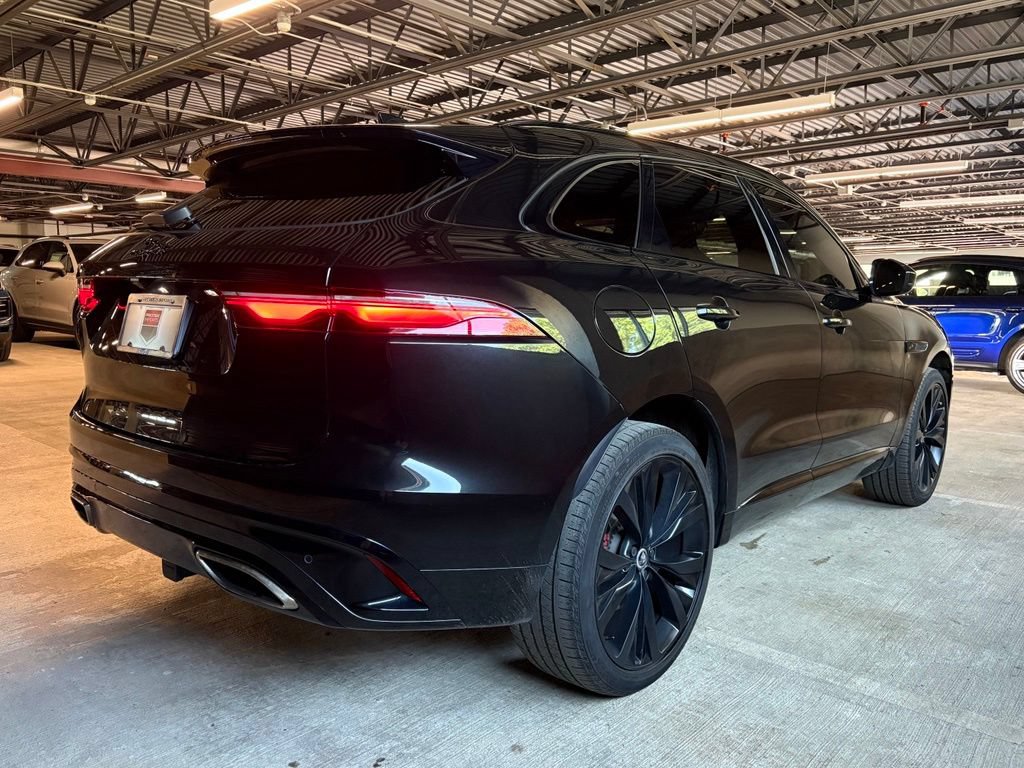 Used 2024 Jaguar F-PACE R-Dynamic S AWD/4WD image 8