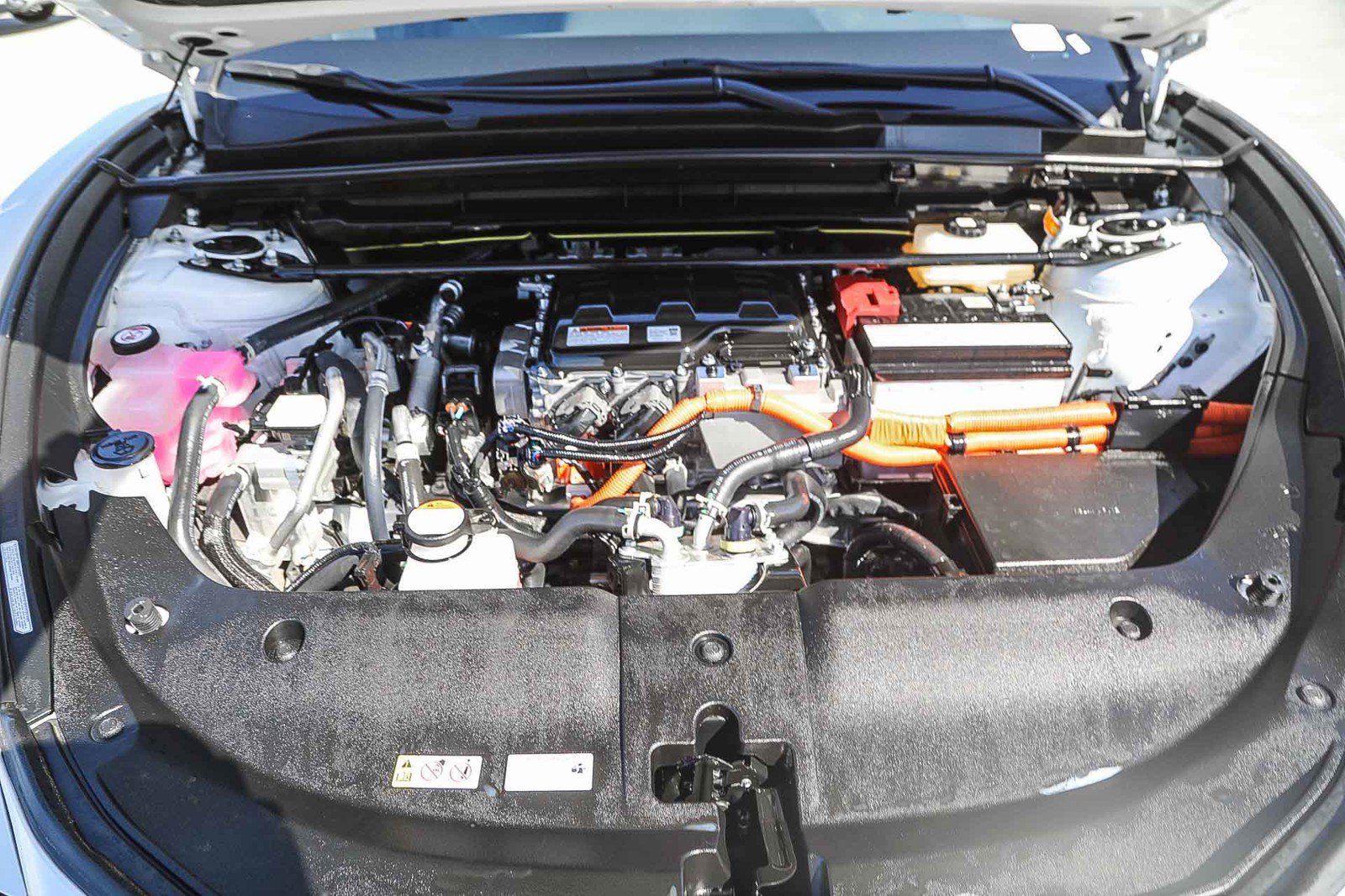 Used 2025 Lexus RZ 300e w/ Accessory Package (2T) image 26