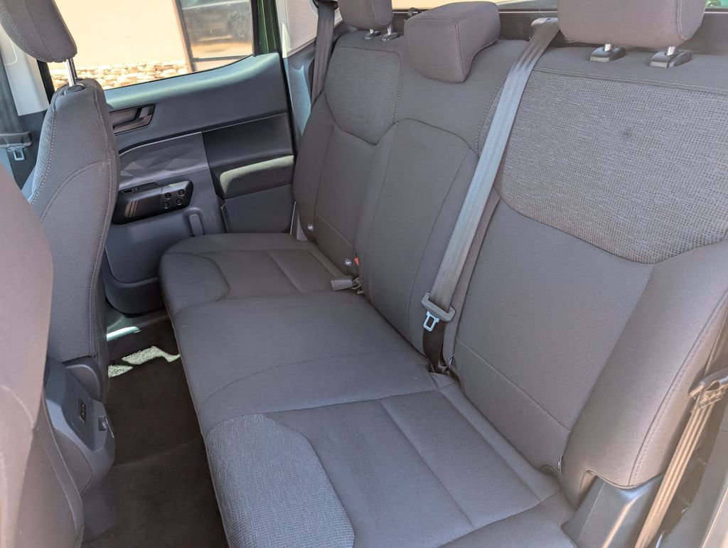Used 2025 Ford Maverick XL w/ Equipment Group 102A AWD/4WD image 18
