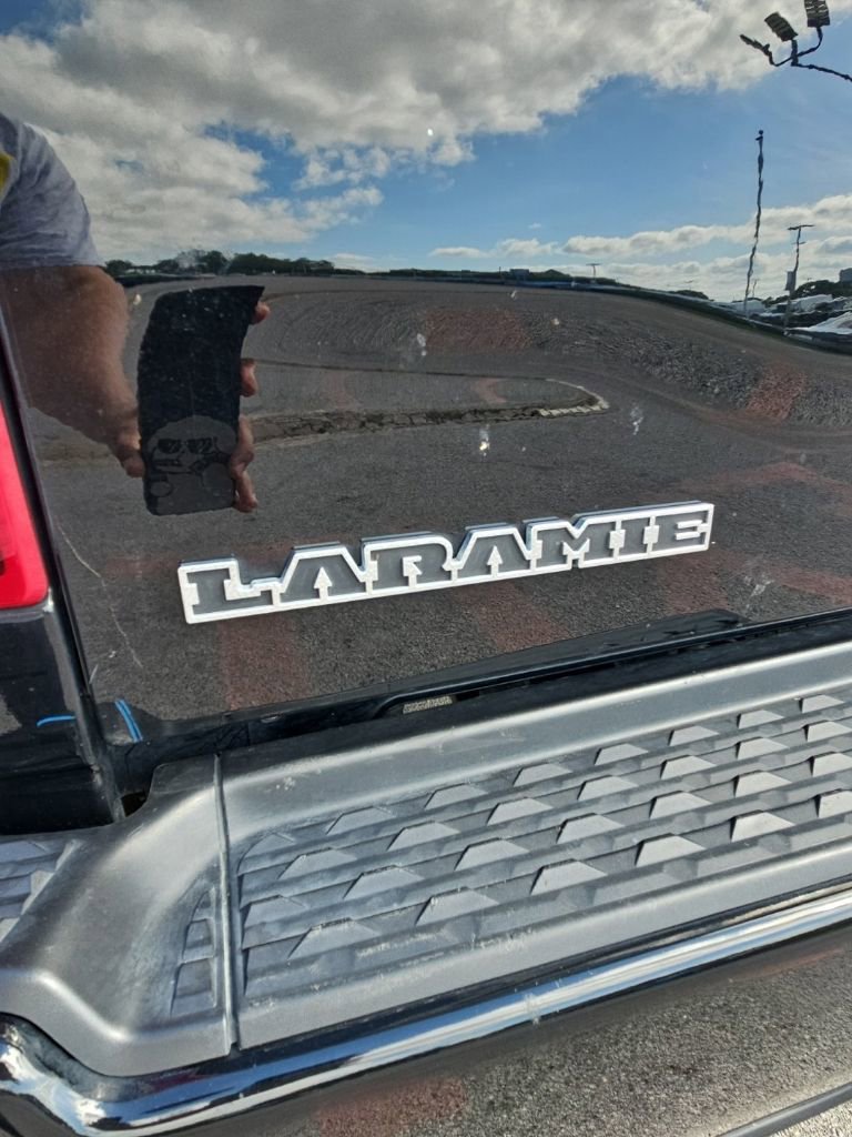 Used 2024 RAM 2500 Laramie AWD/4WD image 11