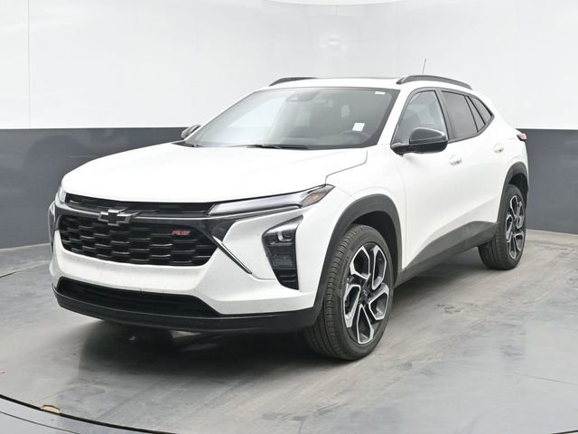 Used 2025 Chevrolet Trax RS w/ Sunroof Package FWD image 10