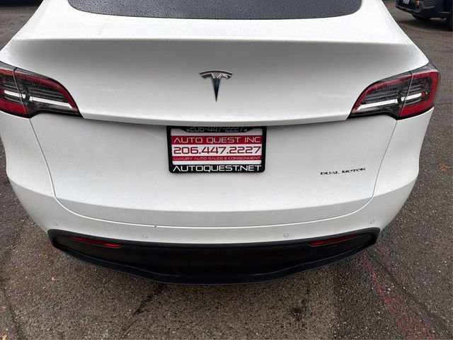 Used 2020 Tesla Model Y Long Range image 20